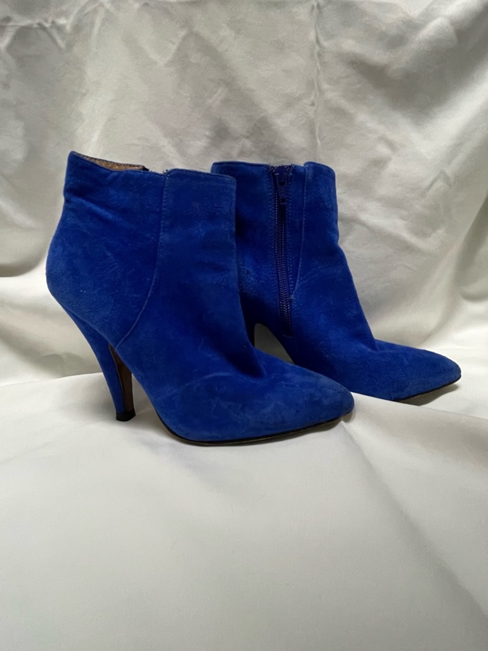 Aldo Cobalt Suede Pointed Toe Ankle Booties